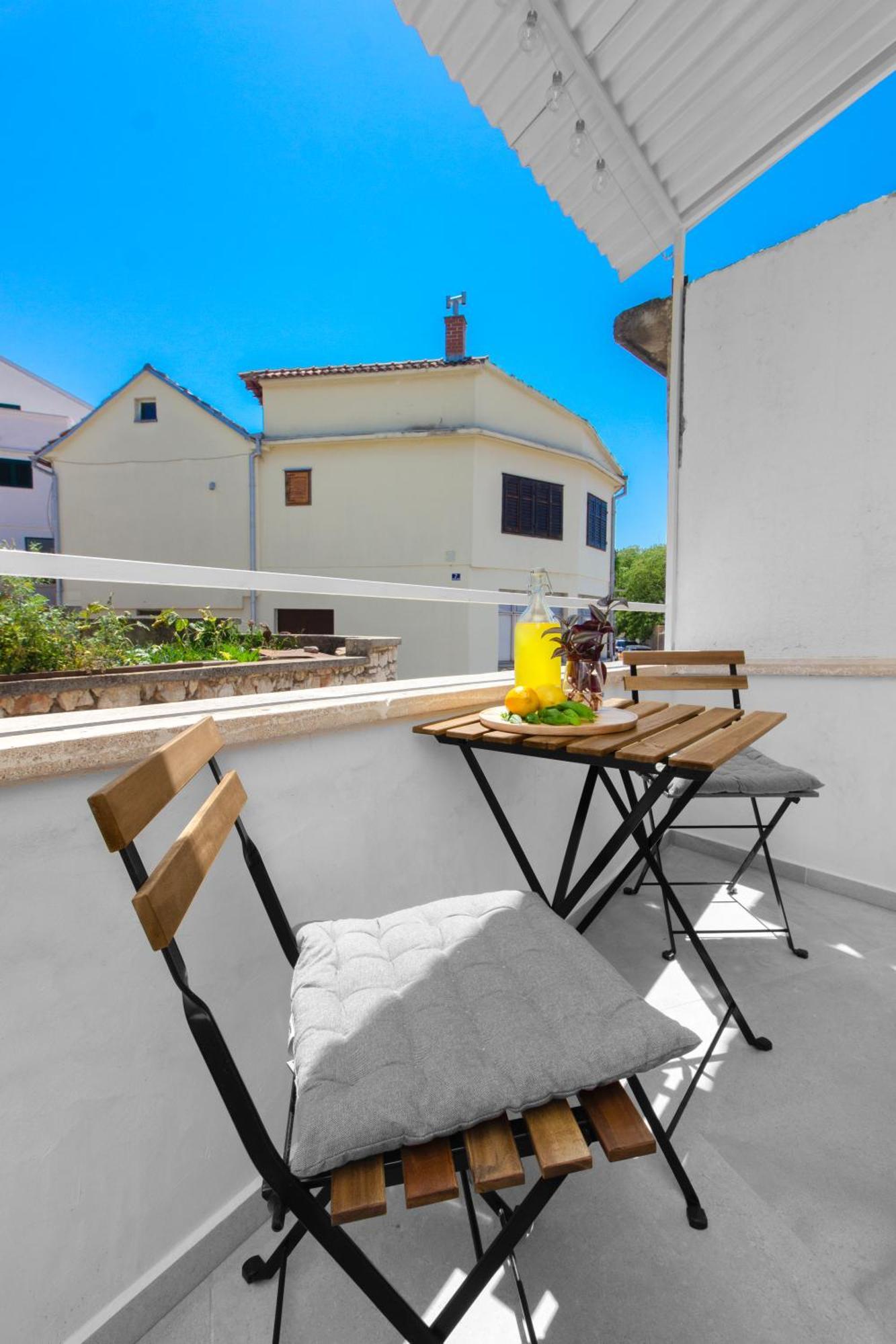 Studio Apartman Casa Lambasa Šibenik Екстериор снимка